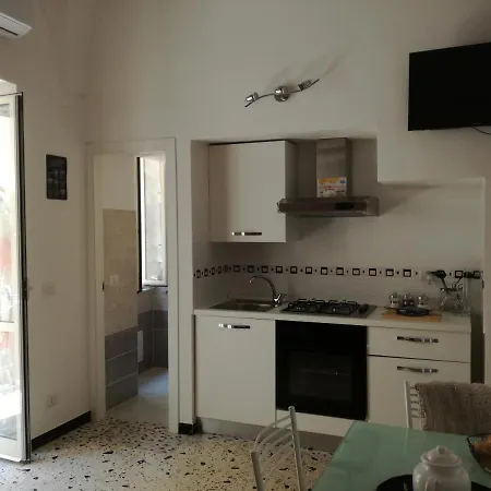 Apartment Happy Days *